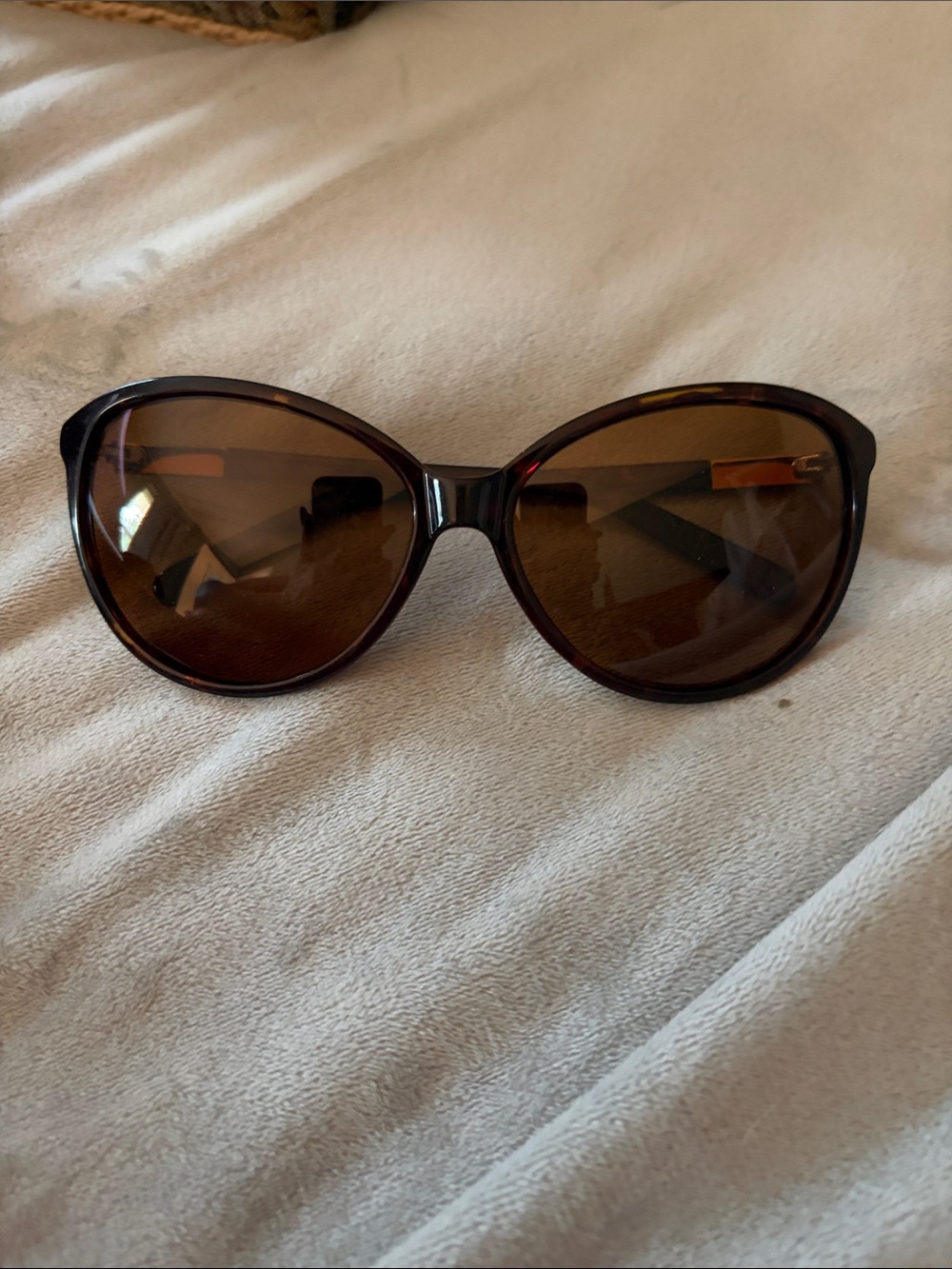 Vera Bradley sunglasses